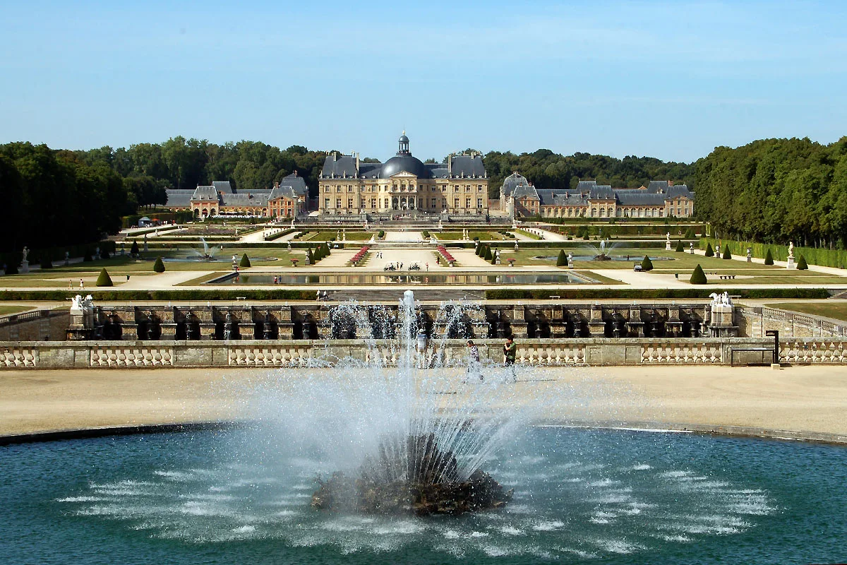 Château de Vaux-le-Vicomte, a heritage landmark along the GR 1 around Paris