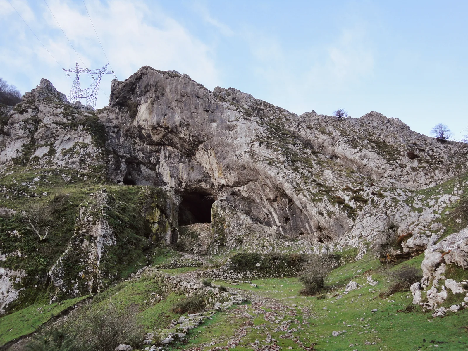 Entrée du tunnel de San Adrián sur le GR 283