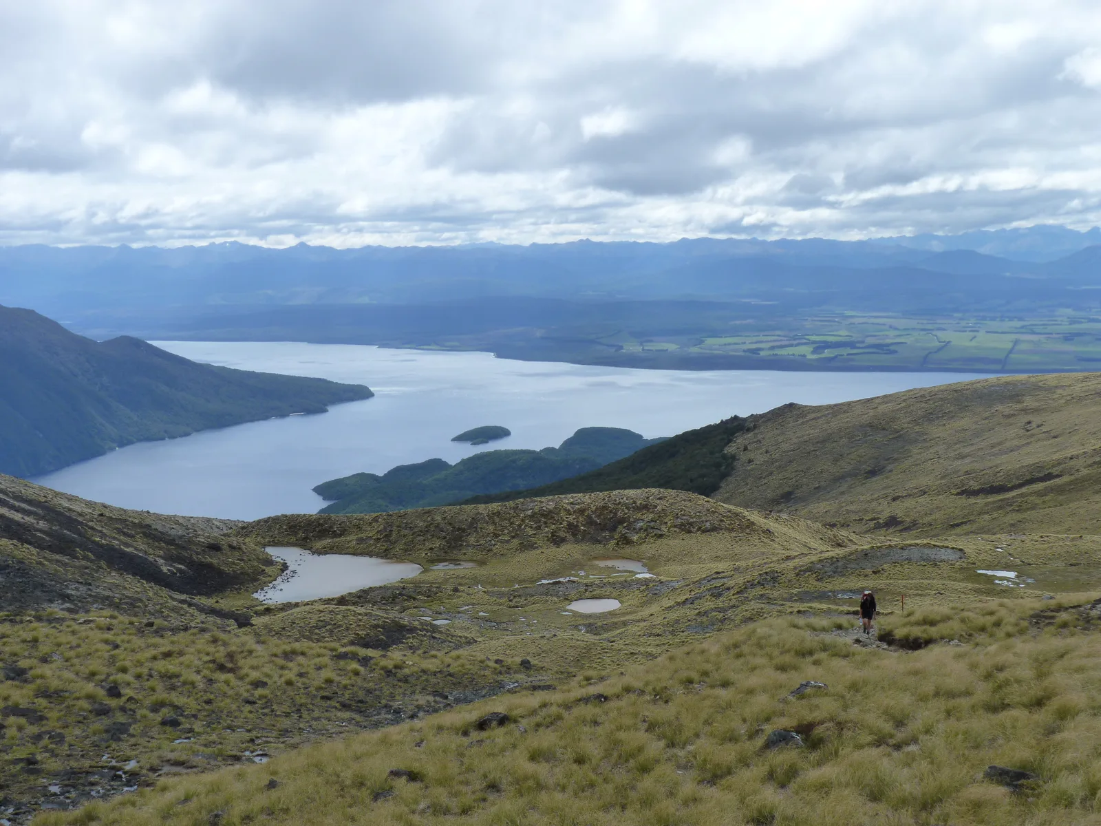 Kepler Track ridge above the South Fiord of Lake Te Anau