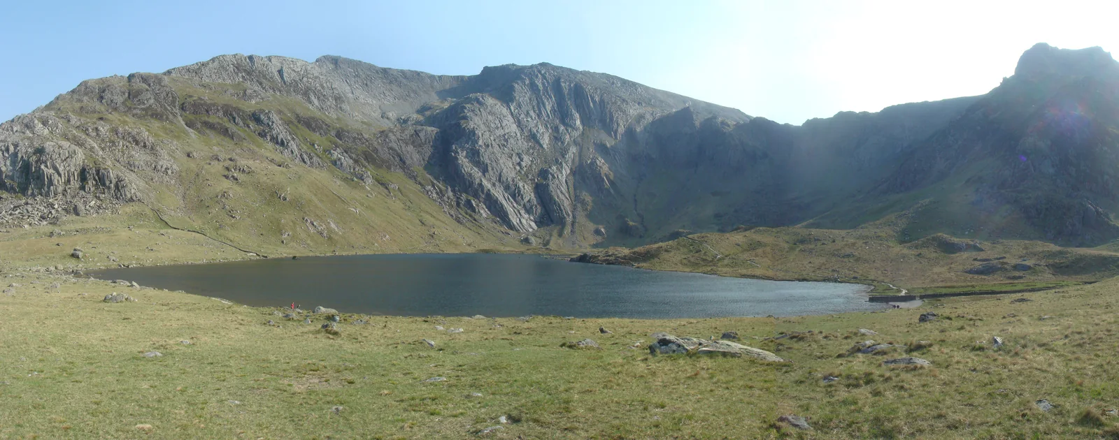 Llyn Idwal et les crêtes d’Eryri, lac cité sur le parcours 100M d’Ultra-Trail Snowdonia