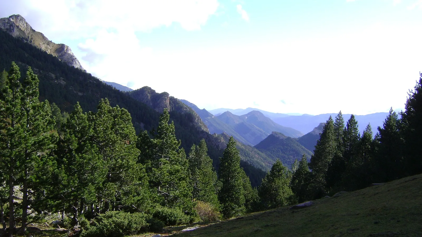 The Coll de Pendís mountains, an Ultra Pirineu sector.