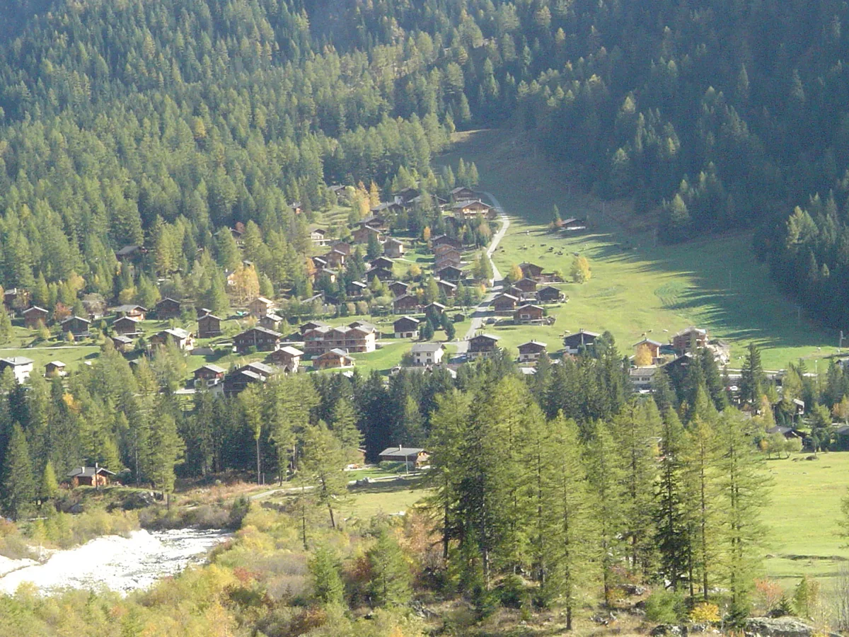 Village de La Fouly dans le val Ferret suisse.